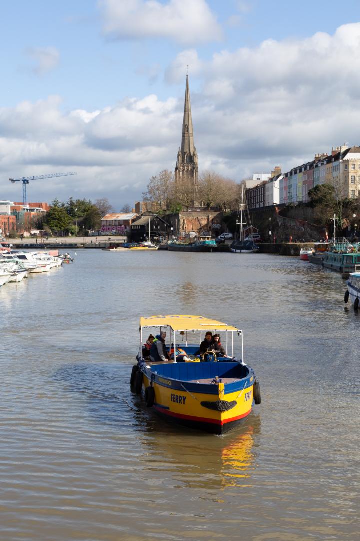 The Bristol Ferry boat Independence, heading for Prince Street Bridge