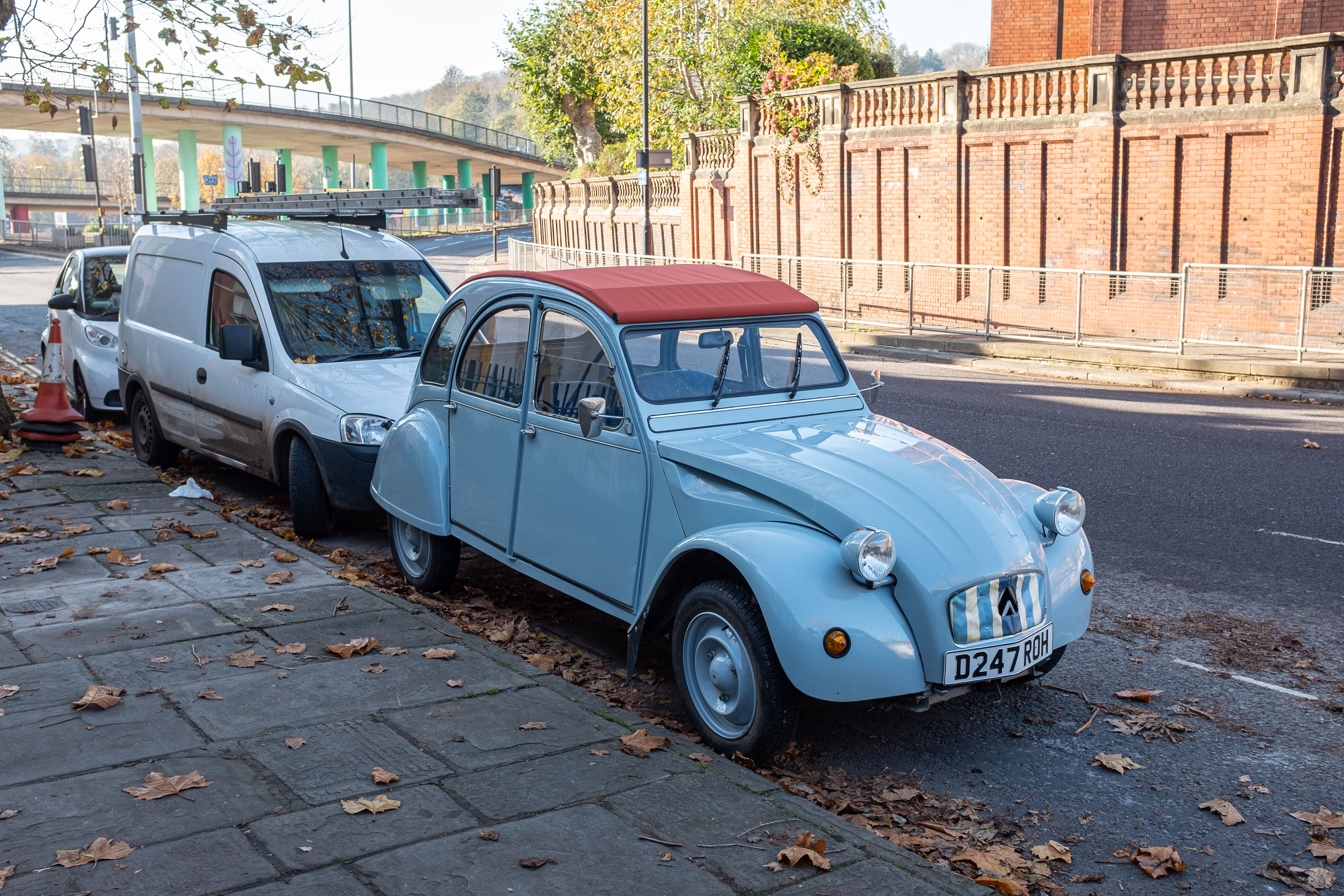 Deux Chevaux
Muffed for winter, I think!


  To prevent the engine running cool in cold weather (and to improve the output of the cabin heater) all 2CVs were su...