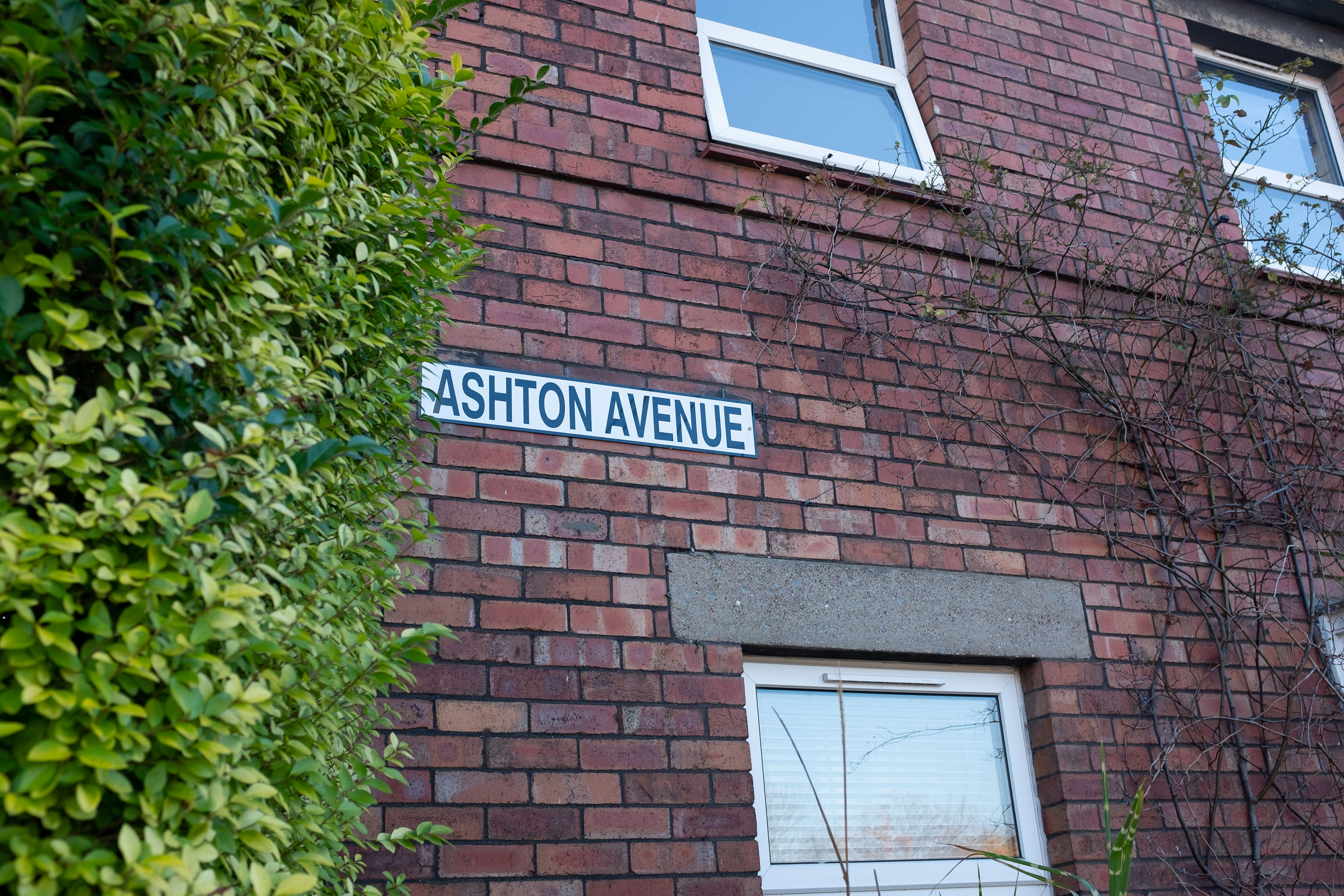 Sign
I'm not sure I ever realised there was still and Ashton Avenue to go with Ashton Avenue Bridge.
