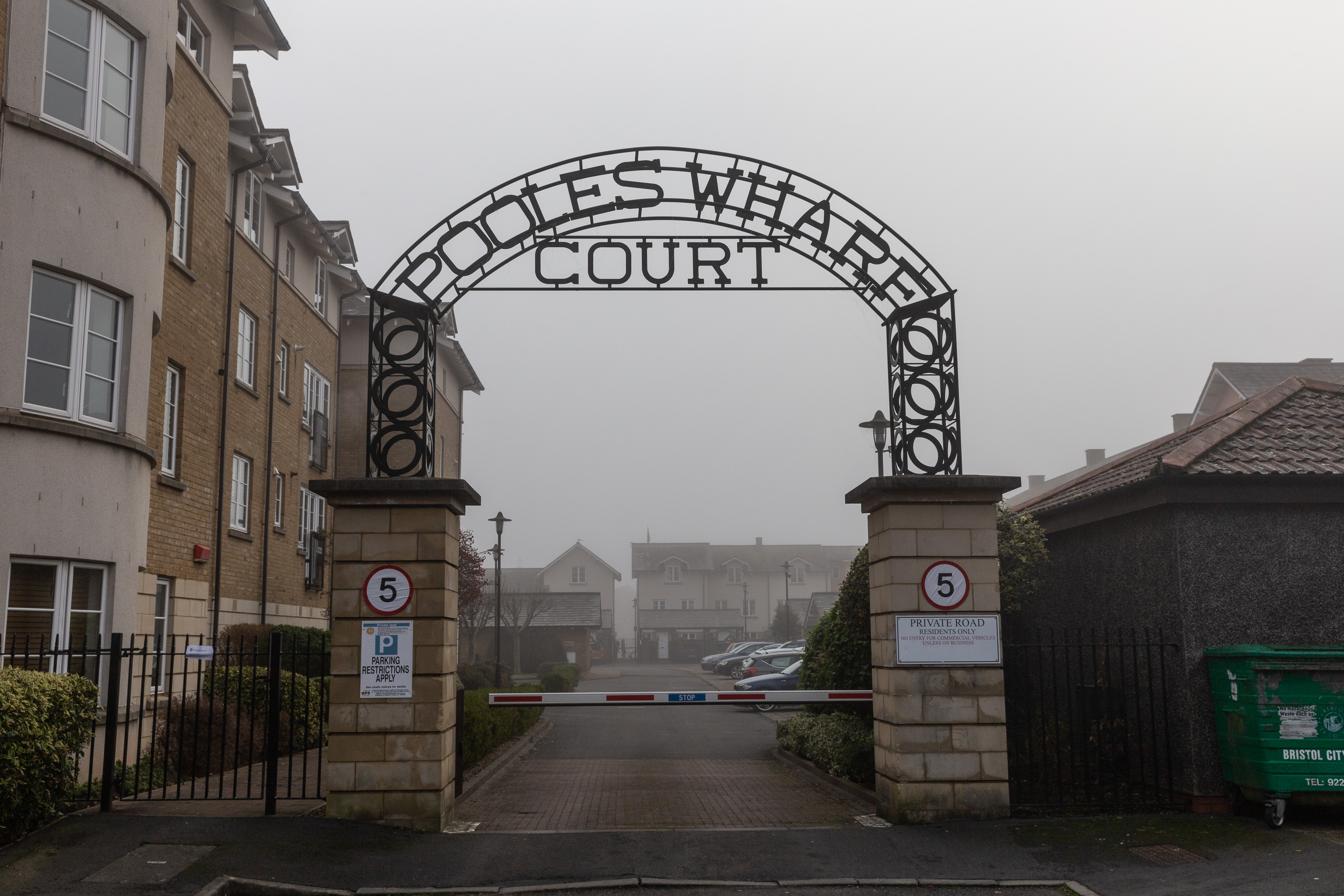 Poole's Wharf Court
It's a private estate, but I figured nobody would object too much if I wandered straight through. I don't push my way into private areas too much o...