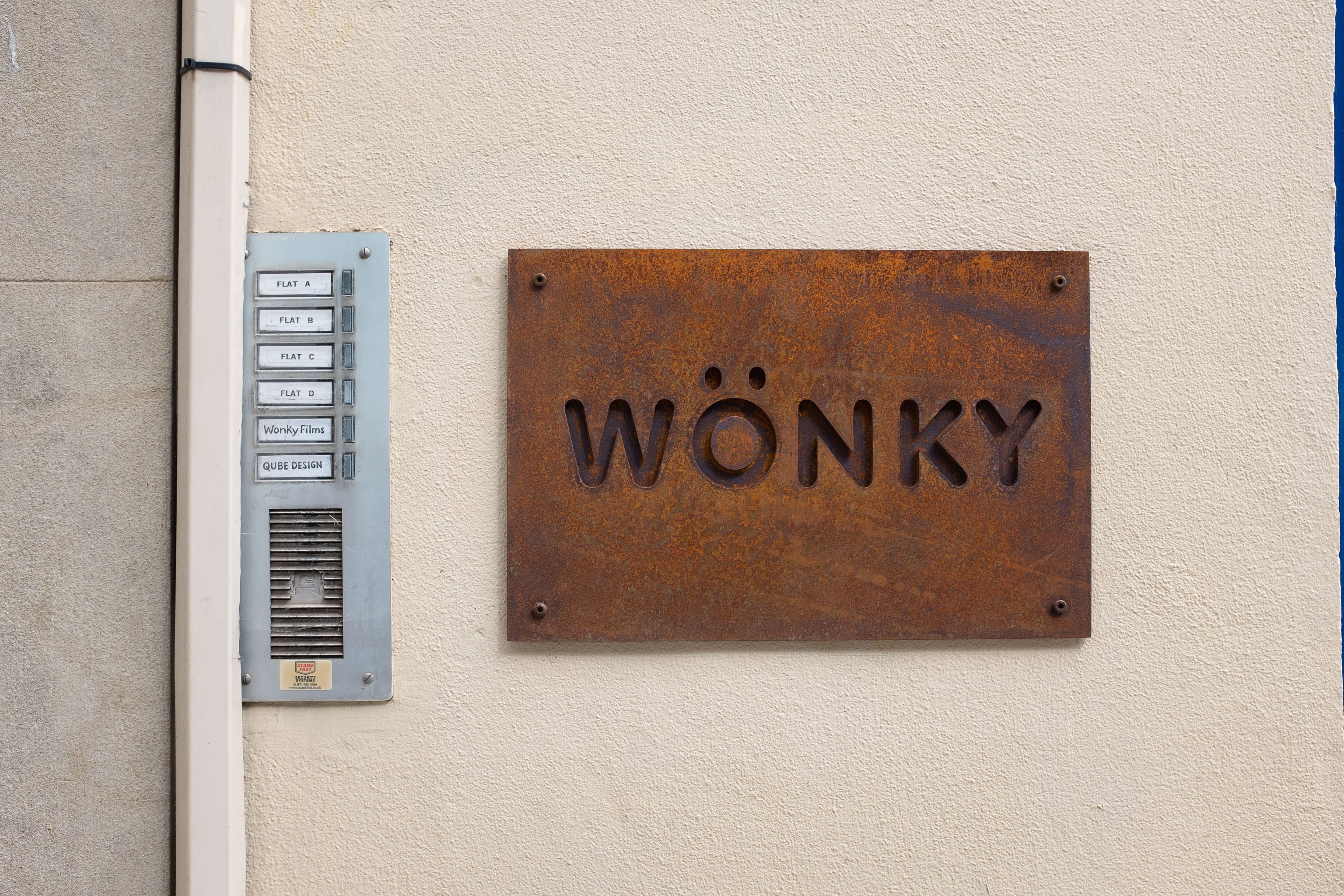 WÖNKY
I'd have been so tempted to put the sign up on a slight tilt.
