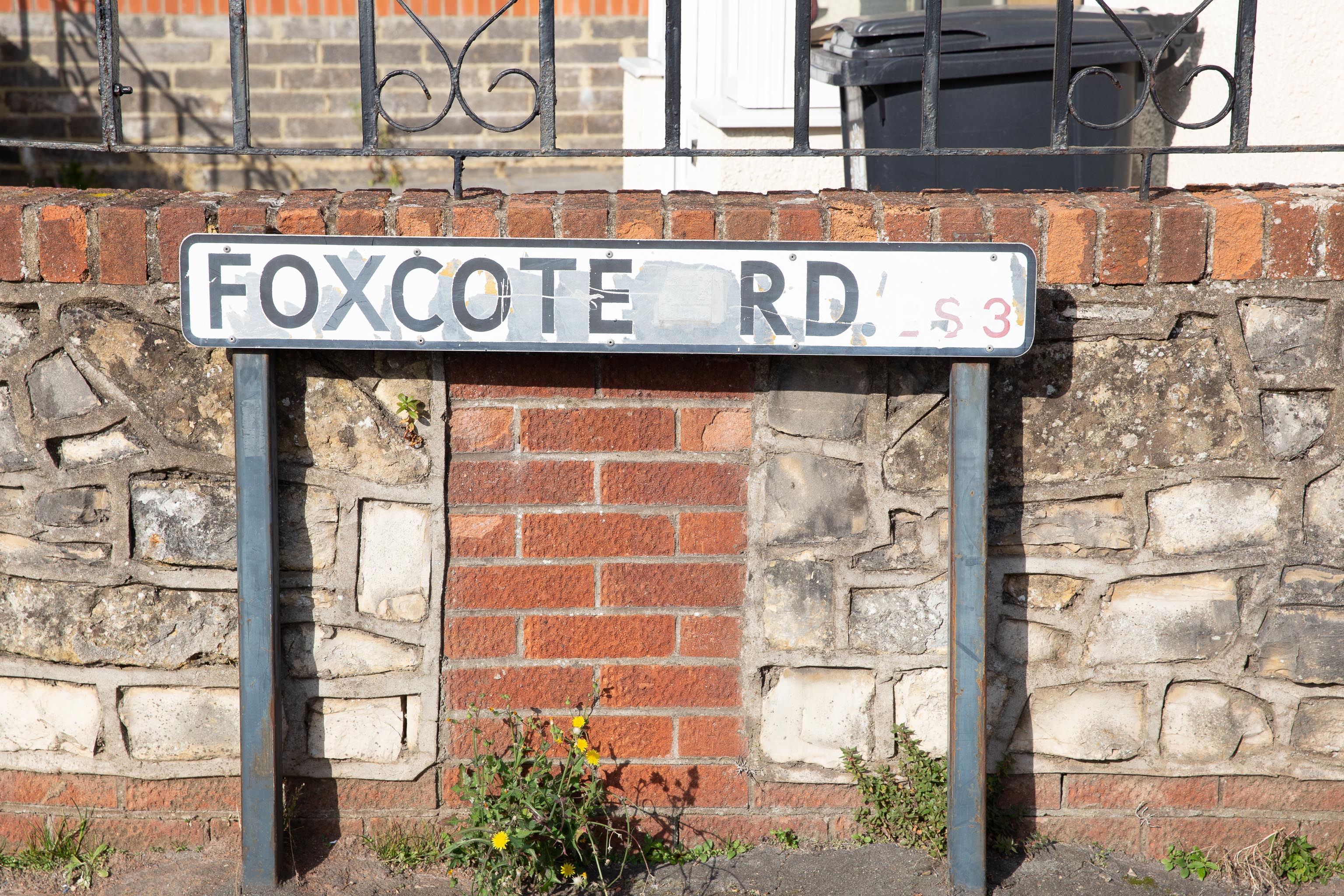 Foxcote Road
I presume a foxcote is like a dovecote, only for foxes. Nice to imagine them all there in their array of little foxholes.
