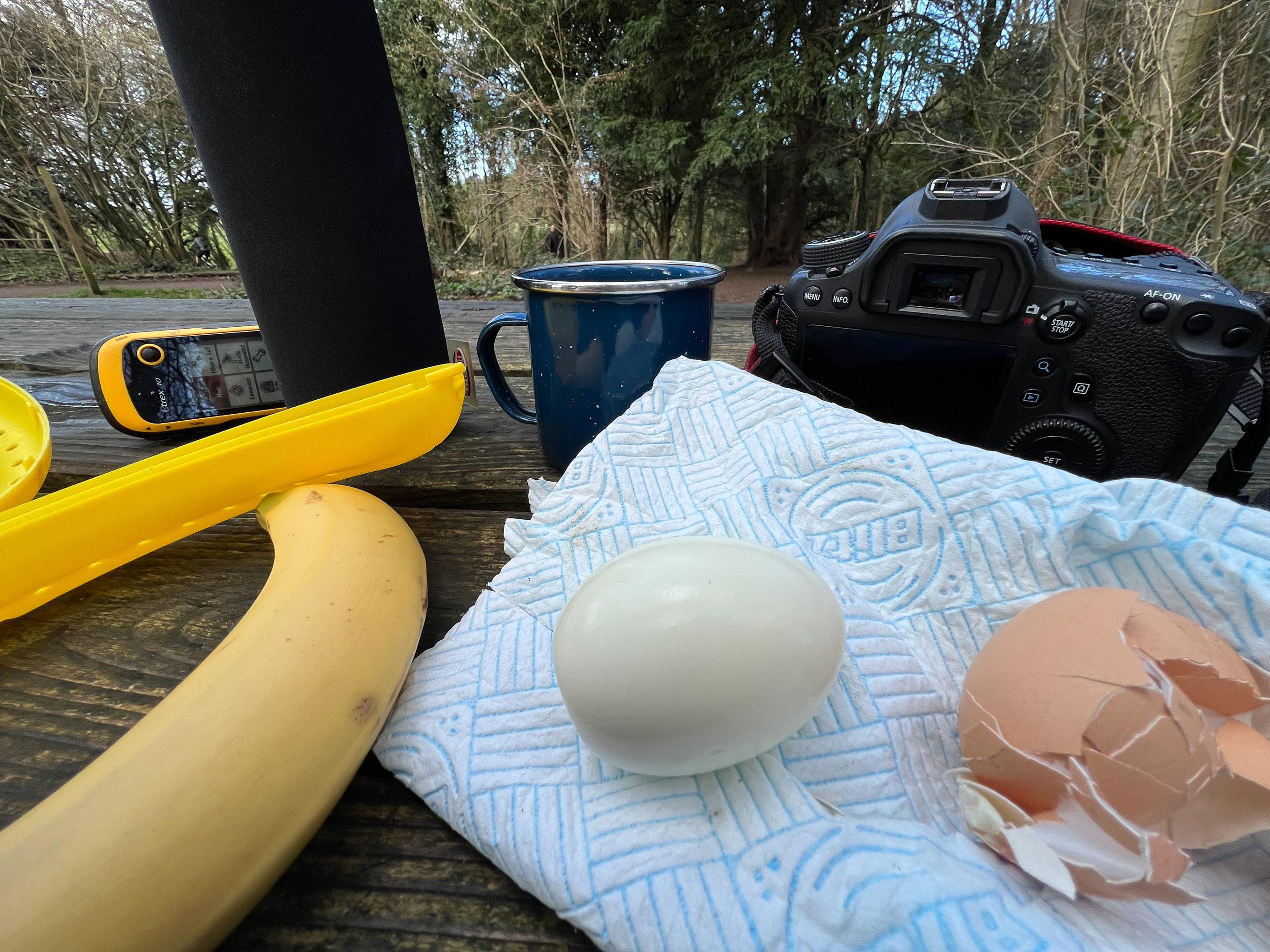 Snack
My food varies a bit on these forest walks, but I'm quite set in my ways on the drink: lapsang souchong, brewed straight in the Thermos flask at ho...